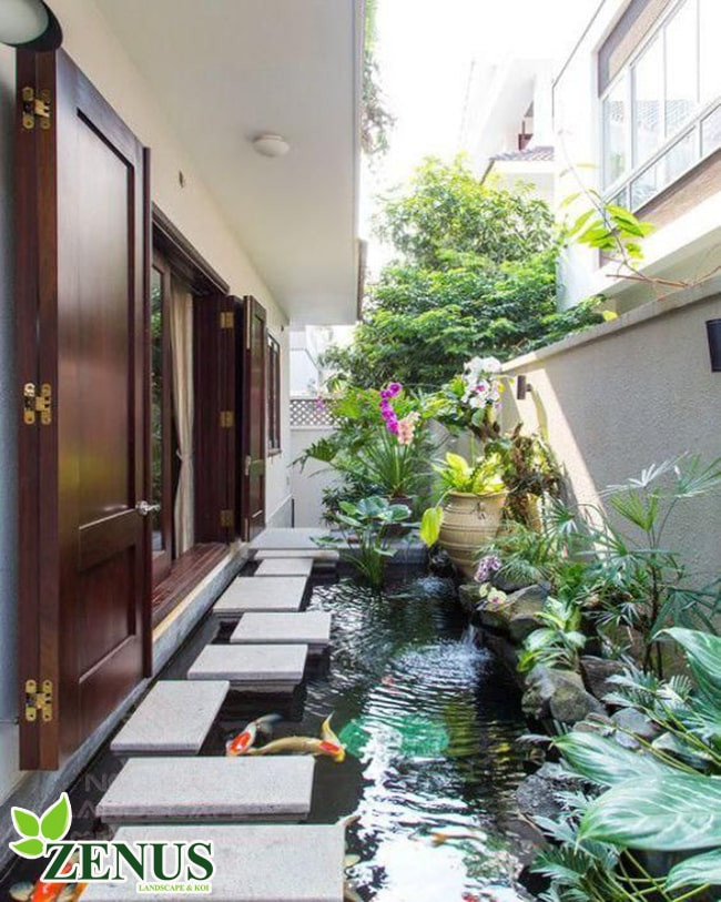 Hồ cá cảnh nhỏ ngoài trời làm mát không gian