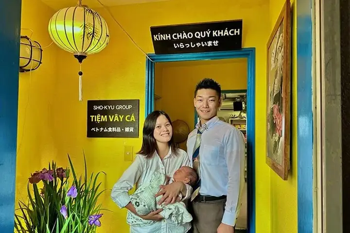 Hướng Dẫn Mua Cá Vàng Các Loại Đẹp và Khỏe Mạnh