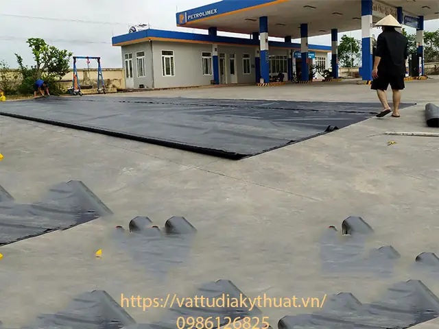 Cẩm Nang Chọn Bạt Lót Hồ Cá TPHCM: Hiệu Quả & Bền Vững Cẩm Nang Chọn Bạt Lót Hồ Cá TPHCM: Hiệu Quả & Bền Vững