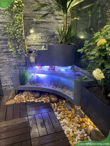 Một số hình ảnh khác của ban công này: