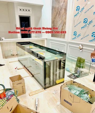 Bể cá cảnh phong thủy đặt ở góc phòng theo hướng Tây Bắc, Bắc hoặc Đông Nam cho người tuổi Quý Dậu