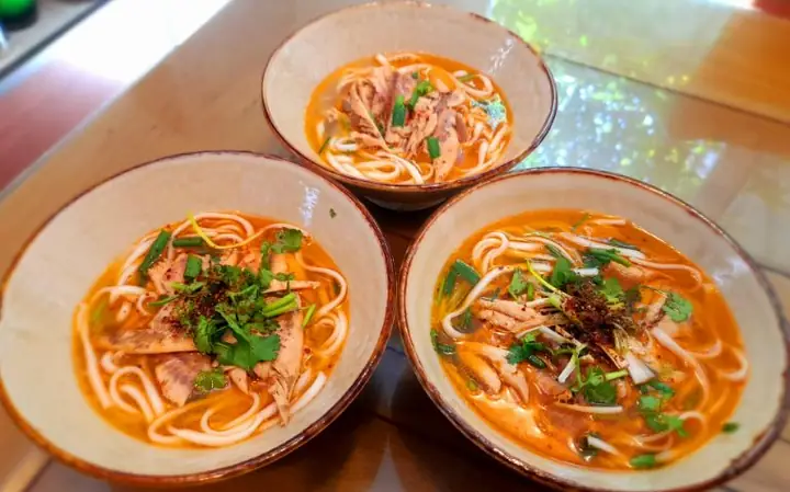 Cá Bã Trầu Ăn Gì? Hướng Dẫn Chế Độ Dinh Dưỡng Toàn Diện