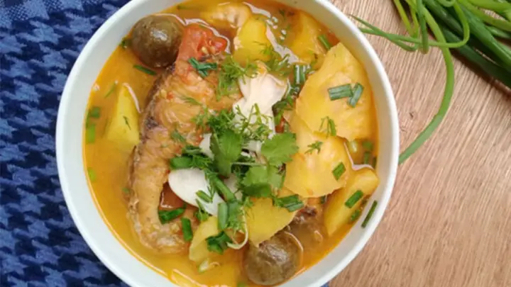 Cá da bò nấu canh chua