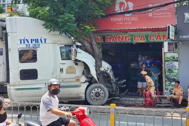 Mua Cá Cảnh Nguyễn Thị Thập: Khám Phá Địa Chỉ Uy Tín Nhất