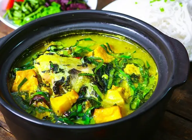 Cá chình om chuối đậu