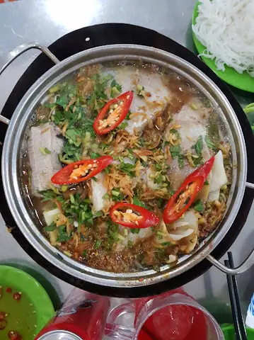 Cá Đuối Ăn Gì? Chế Độ Dinh Dưỡng Toàn Diện Từ Tự Nhiên Đến Nuôi Nhốt