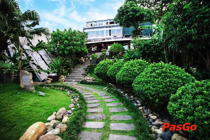 Nhà hàng Cá Lăng Toàn Thắng - Số 445 Bạch Đằng, Quận Hoàn Kiếm - Thưởng thức món ngon từ cá lăng trong không gian resort giữa lòng phố thị