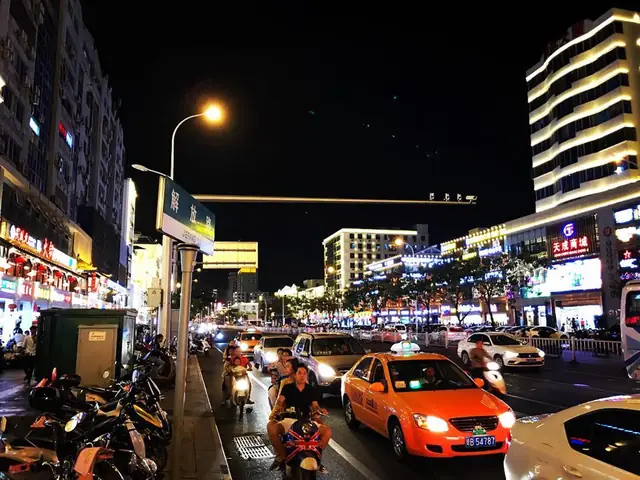 cá mập siêu bạo chúa