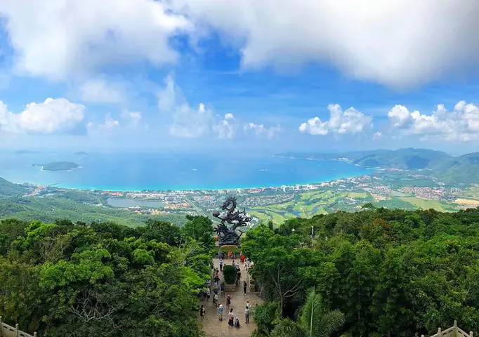 cá mập siêu bạo chúa