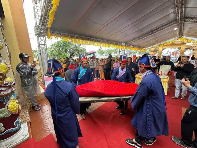 Hiện Tượng Cá Ông Dạt Vào Bờ: Nguyên Nhân Và Giải Pháp