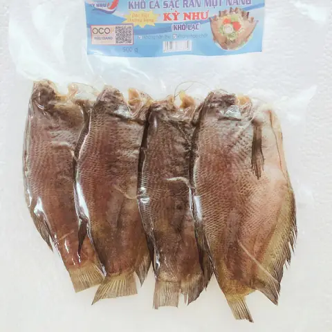 cá sặc ăn gì