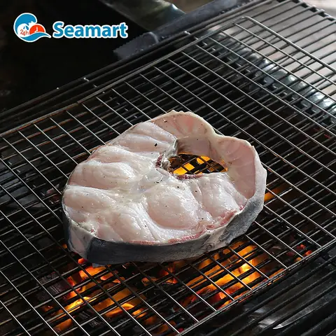 Cá Tầm Khổng Lồ: Khám Phá Đặc Điểm và Giá Trị Thượng Hạng