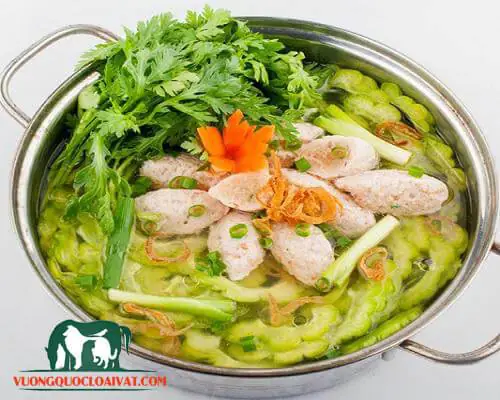 Lẩu cá thát lát khổ qua