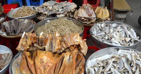 Các Loại Cá Miền Tây Nổi Bật Dưới Dạng Khô: Đặc Sản Sông Nước