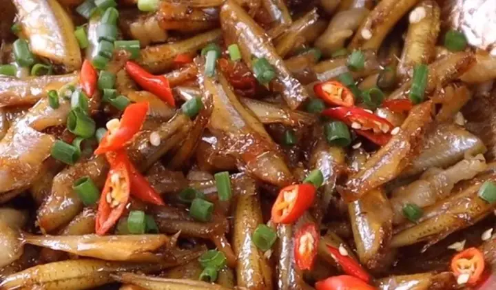Cách Bắt Cá Lòng Tong: Hướng Dẫn Chi Tiết Từ Chuyên Gia