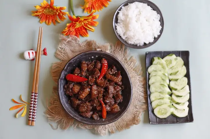 Hướng Dẫn Chi Tiết Cách Làm Thảo Trùng Cho Cá Bột Ăn