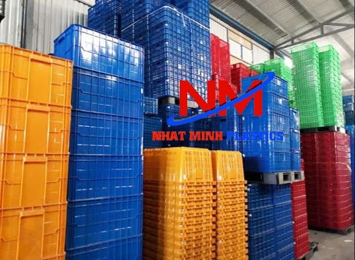 Chậu nhựa nuôi cá bảy màu làm từ nhựa nguyên sinh, an toàn và bền bỉ, sẵn sàng cho việc thiết lập hồ cá