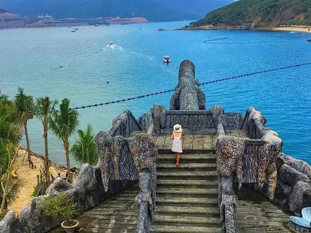 hồ cá trí nguyên