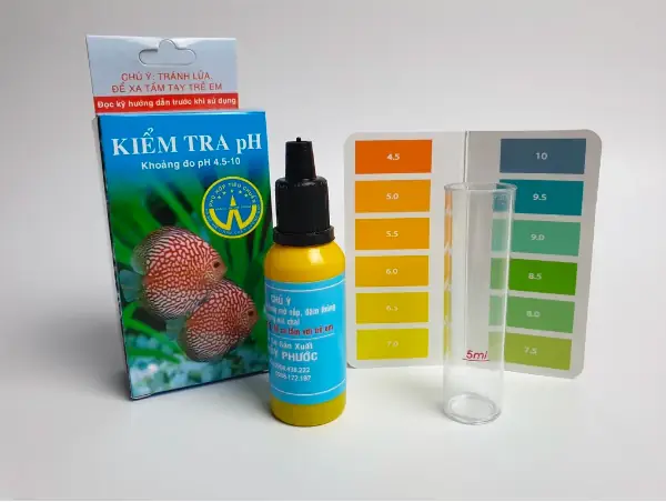 2.1 Đo độ pH trong bể cá bằng dung dịch pH test