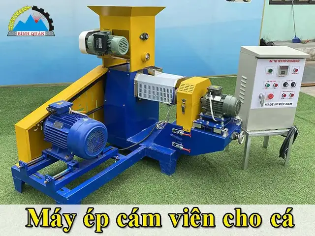 Hướng Dẫn Chi Tiết Về Máy Làm Cám Viên Nổi Cho Cá