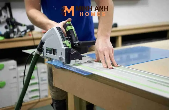 Mica Ngăn Hồ Cá: Tổng Quan Về Cấu Tạo, Ưu Điểm Và Ứng Dụng Chuyên Sâu