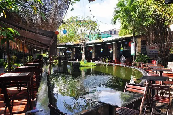 4. Top những quán cafe cá Koi đẹp nhất tại Việt Nam