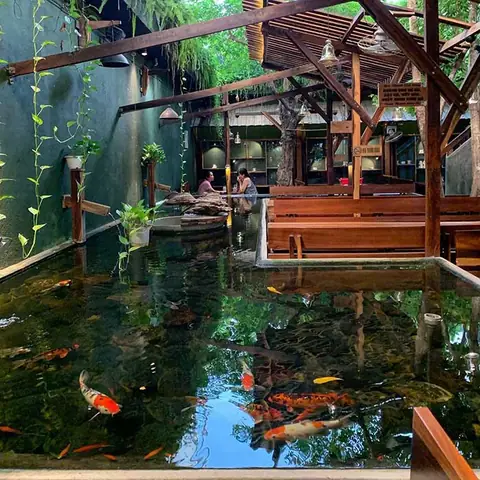 4. Top những quán cafe cá Koi đẹp nhất tại Việt Nam