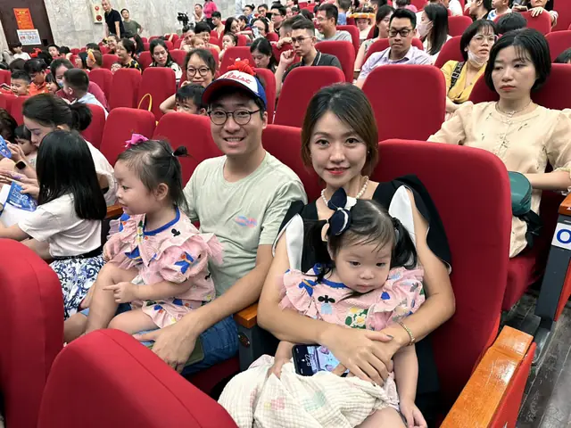 Khám phá nhạc kịch về **cá mập con**: Điều cần biết về âm nhạc và nhân vật