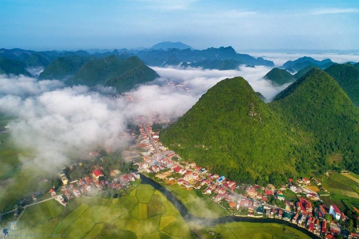 Phong cảnh hữu tình của Lạng Sơn, biểu tượng cho vẻ đẹp tự nhiên và sự đa dạng của vùng đất này