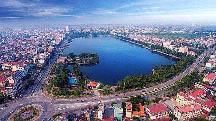 Thành phố Hải Dương lung linh về đêm với ánh đèn và sông nước