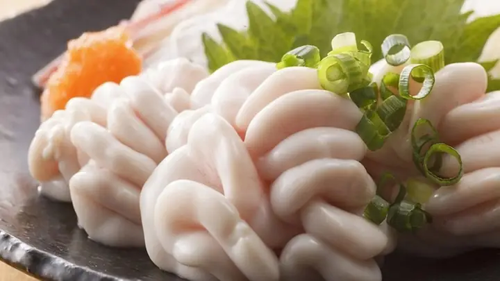 Tinh Hoàn Cá Chép Đực: Từ Đặc Điểm Sinh Học Đến Giá Trị Ẩm Thực