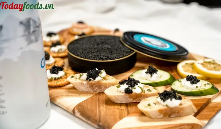 Trứng Cá Tầm Có Tác Dụng Gì? Khám Phá Lợi Ích Toàn Diện Từ Caviar