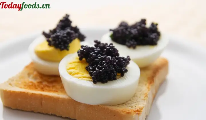 Trứng Cá Tầm Có Tác Dụng Gì? Khám Phá Lợi Ích Toàn Diện Từ Caviar