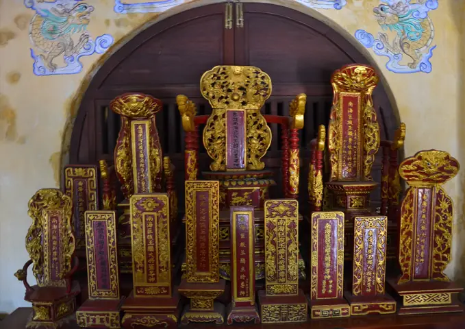 Phong tục thờ cúng cá Ông