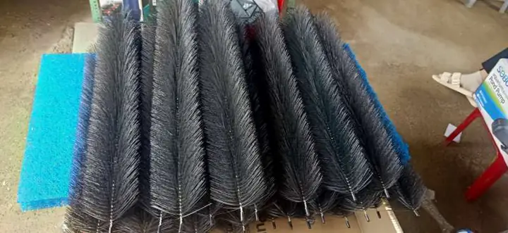 7/ CHỔI LỌC NƯỚC HỒ KOI