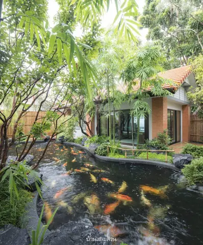 xây hồ cá trước nhà