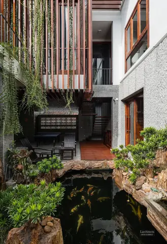 xây hồ cá trước nhà